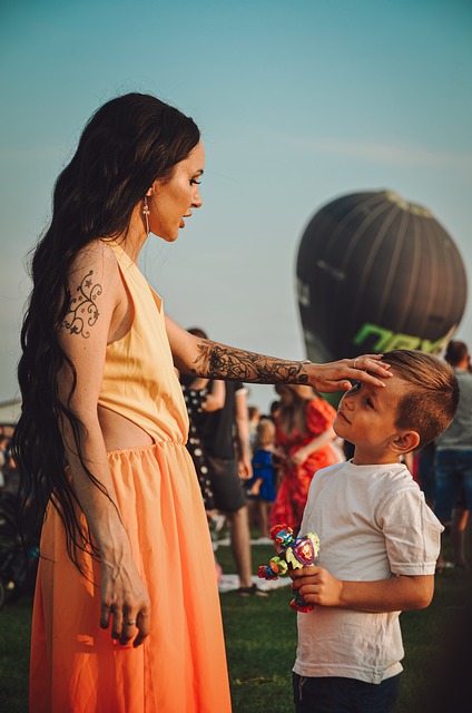 及后防线的 及后防线的